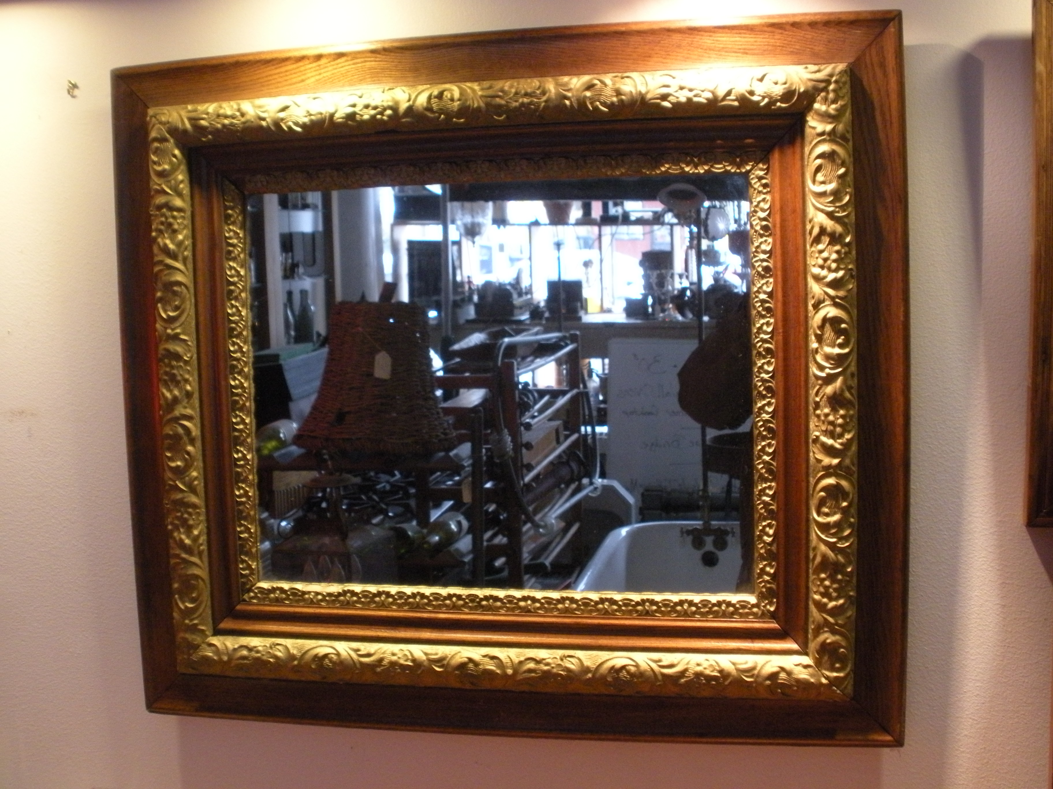 Mirror in wood and gilt frame